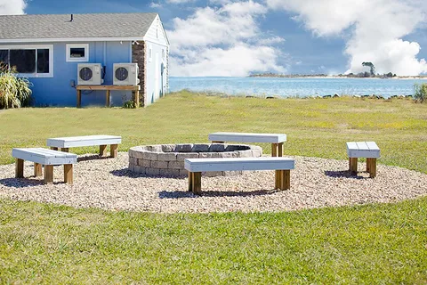 Sun Retreats Gwynn's Island
