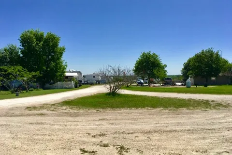 Seguin Hill Top RV Resort