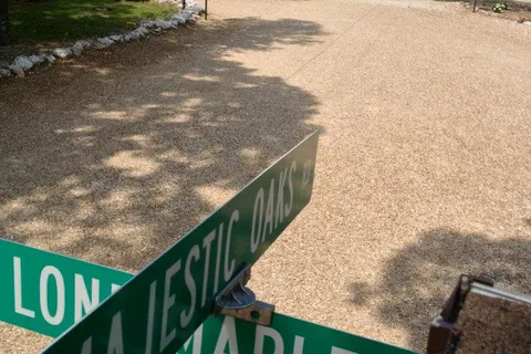 Majestic Oaks RV Park and Campground