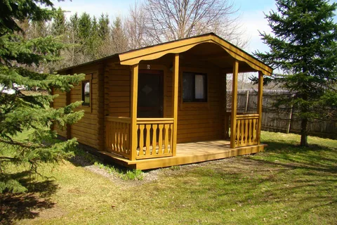 Lake Chalet Motel and Campground