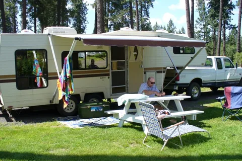 KM Resorts - Ponderosa Falls RV Resort