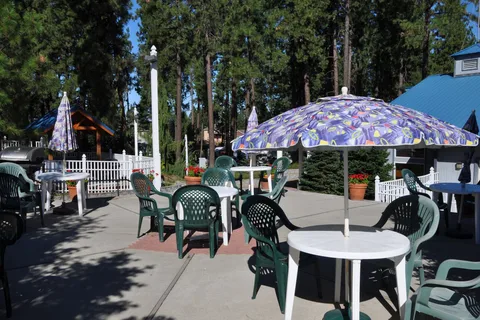 KM Resorts - Ponderosa Falls RV Resort
