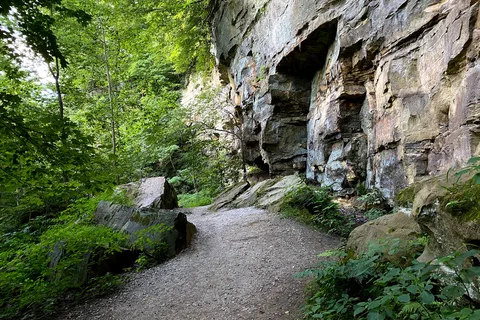 Wildcat Den State Park