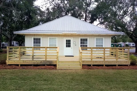 Island Retreat RV Park