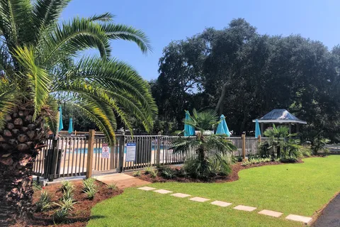 Island Retreat RV Park