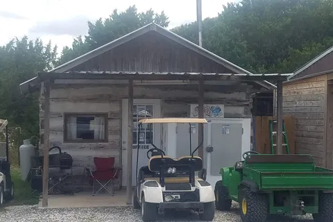 Nana's RV Park On the Frio