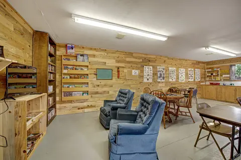 Alpine Trails RV Park