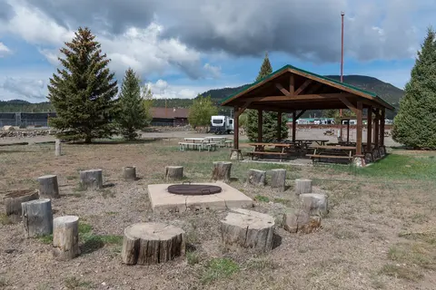 Alpine Trails RV Park