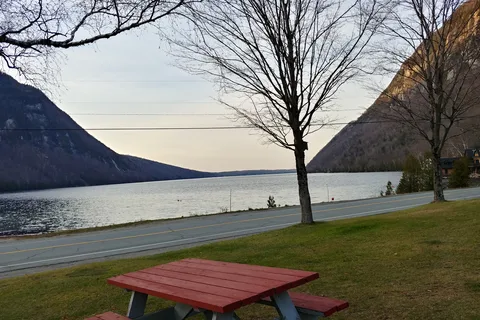 White Caps Campground