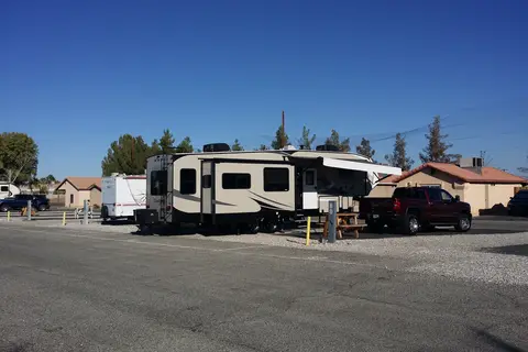 Twentynine Palms Resort: RV Park Cottages Golf
