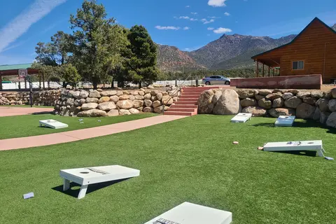 Holmstead Ranch Resort