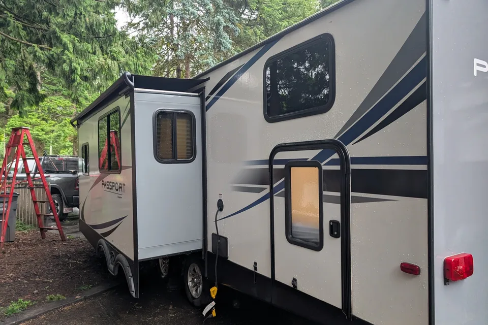 Michael's Keystone passport Travel Trailer