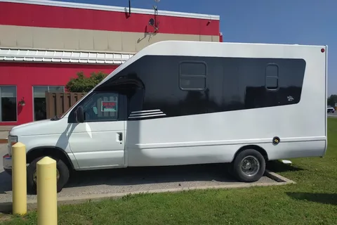 converted F 350 ford Ford 350 Class C