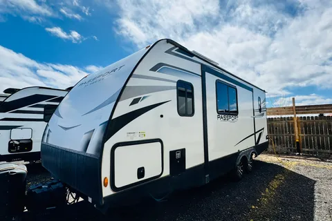 'Evelyn' 2023 Keystone RV Passport ACO2302