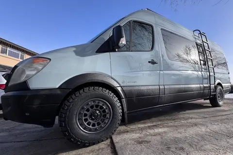 BearBnBReno Luxury ActiVan Mercedes-Benz Sprinter 2500 Campervan