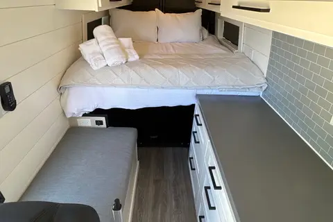 BearBnBReno Luxury ActiVan Mercedes-Benz Sprinter 2500 Campervan
