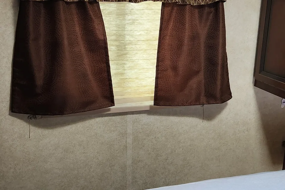 Stephanie's Cozy Crossroads Zinger