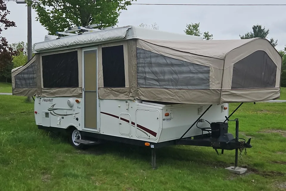Samuel Forest River Flagstaff 625d Tente-roulotte