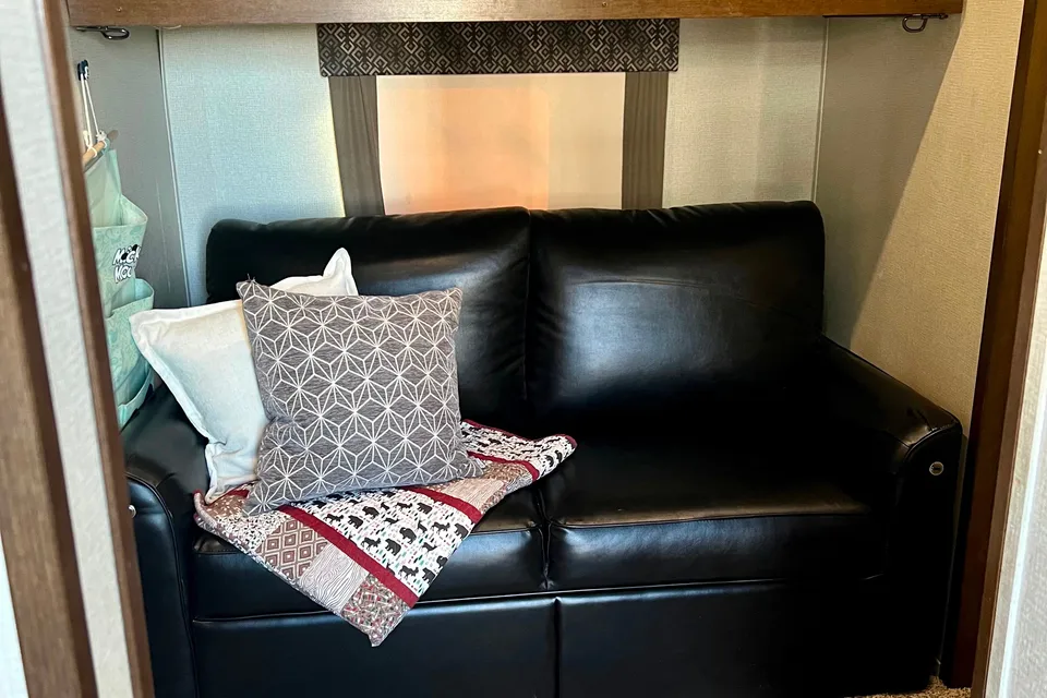 The Perfect Family Unit- Forest River 34MID Fifth Wheel