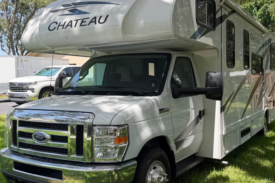 Stitch the Thor Chateau 28Z