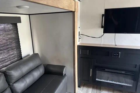 Family Fun Keystone Springdale Travel Trailer
