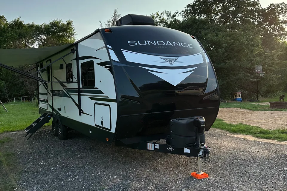 Diamond W Rentals