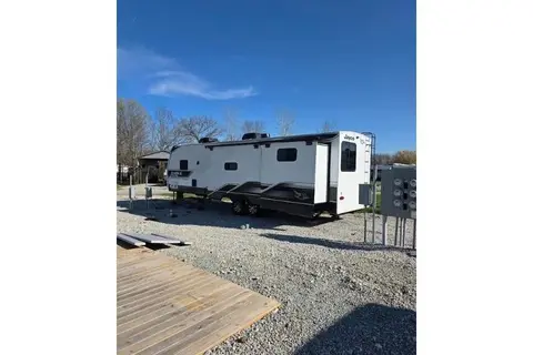 Lisa's Jayco Eagle Travel Trailer