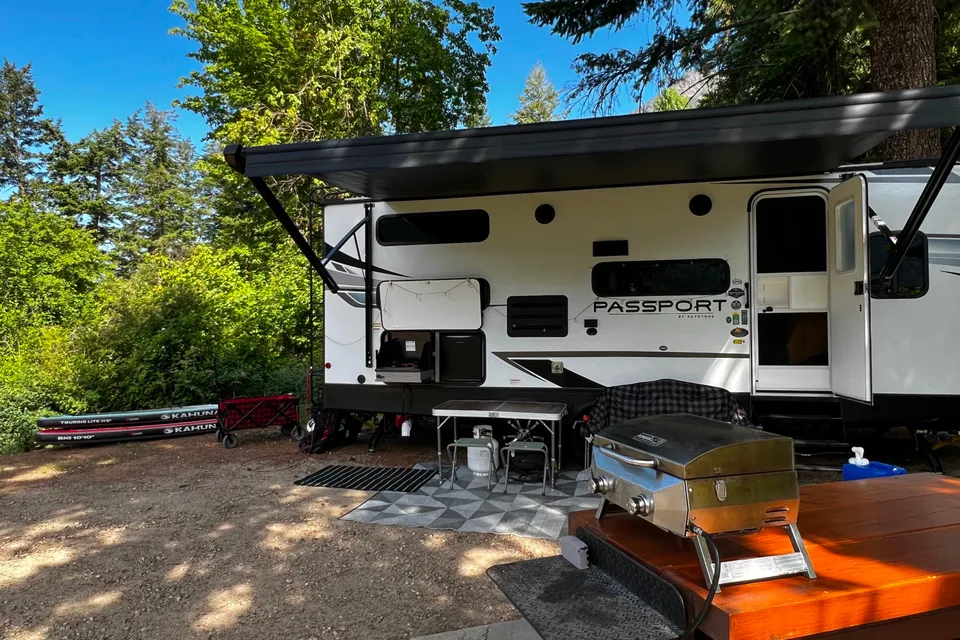 2022 Keystone Passport Bunk Model