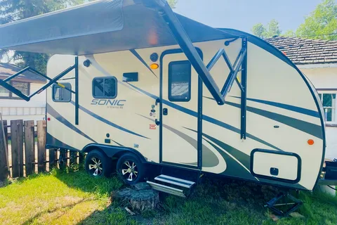 Sonic by venture camper