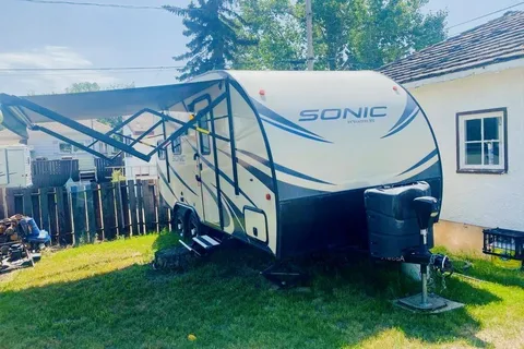 Sonic by venture camper