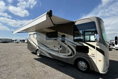 Thor Motor Coach Windsport