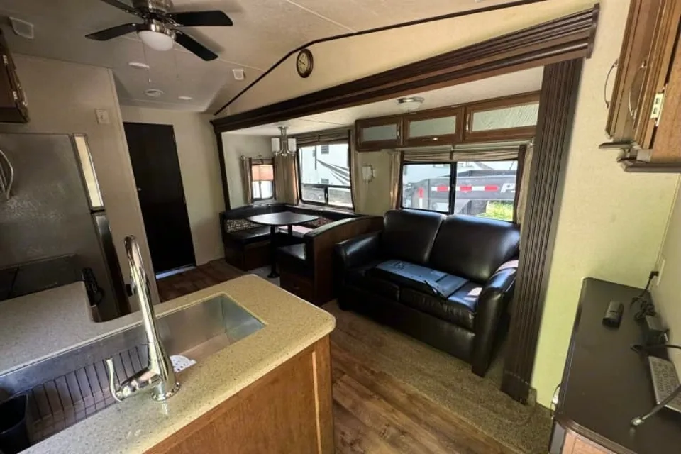 Derick's Forest River salem villa Travel Trailer