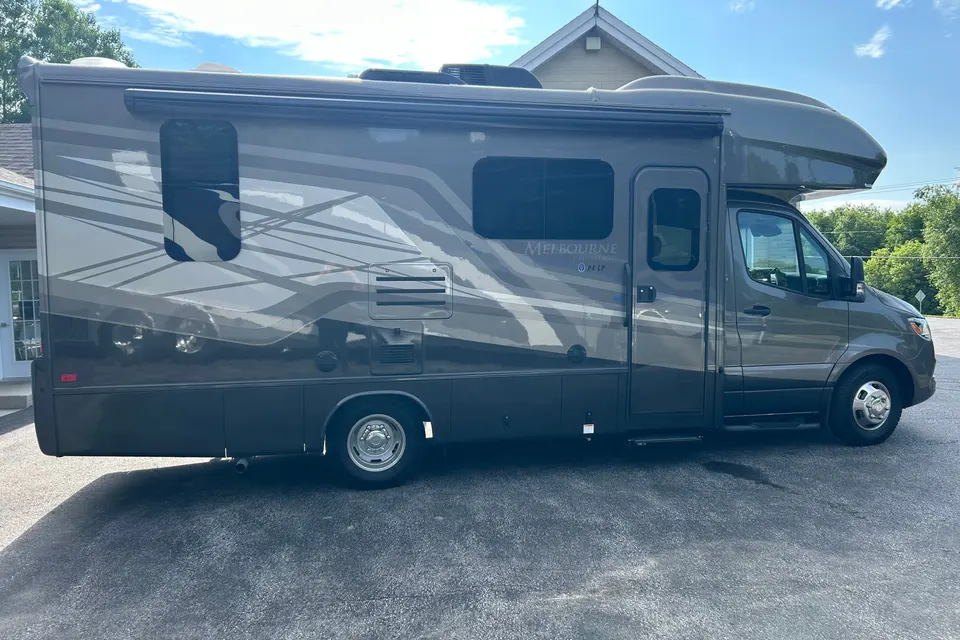 LA BELLE VIE en Jayco Classe C