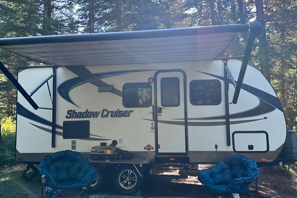 Lightweight 2016 Shadow Cruiser 22ft