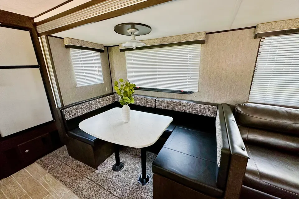 Marvel's Heartland trail runner 27rks Travel Trailer