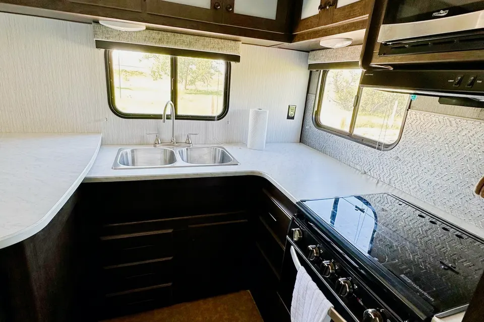 Marvel's Heartland trail runner 27rks Travel Trailer