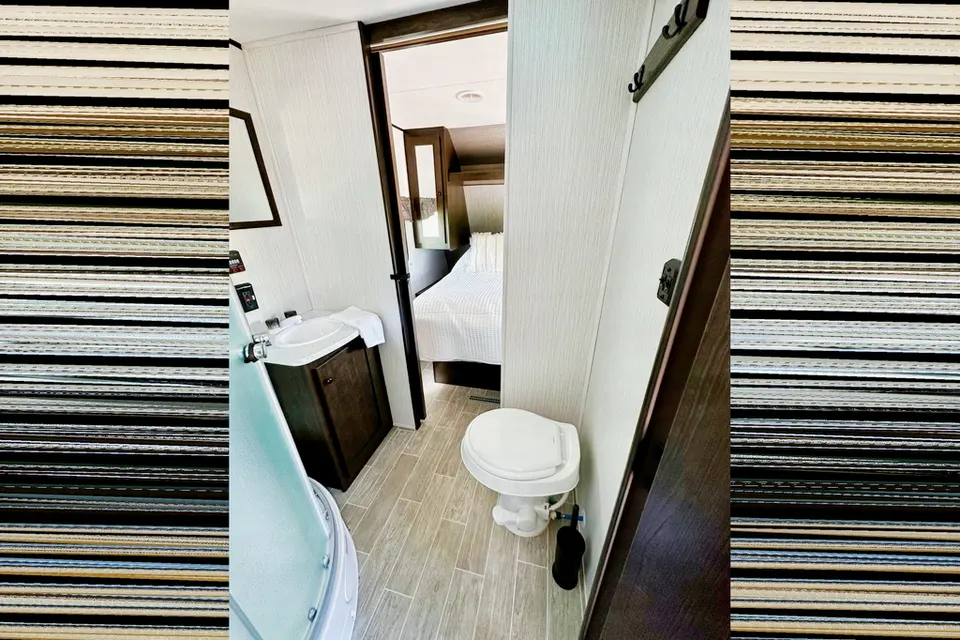 Marvel's Heartland trail runner 27rks Travel Trailer
