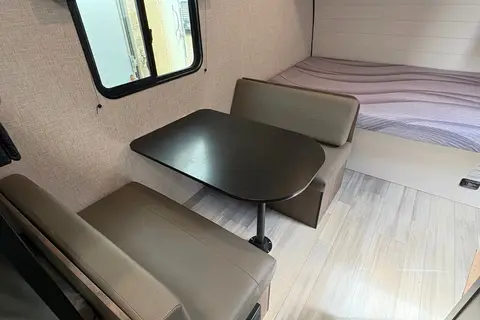 Family Fun - Starcraft Autumn Ridge 177BH Travel Trailer