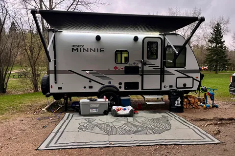 2023 Winnebago with bunks - only 3,400 lbs can tow with SUV