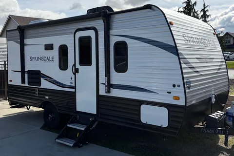 Springdale Bunkhouse w/ Slide Out-Easy Tow Camper Sleeps 5