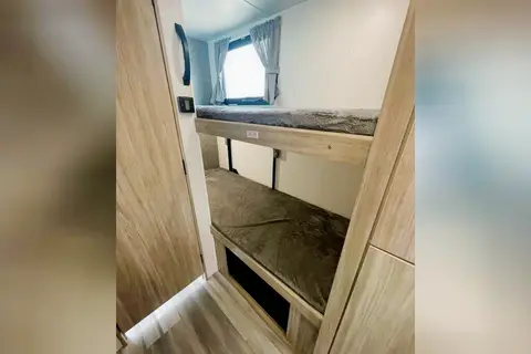 Winnebago Micro Minnie 1800BH