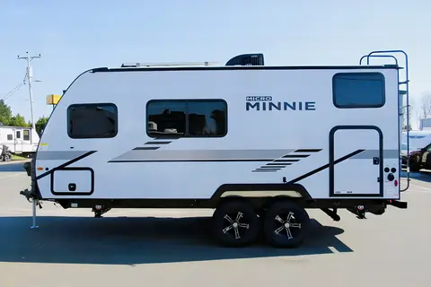 Winnebago Micro Minnie 1800BH