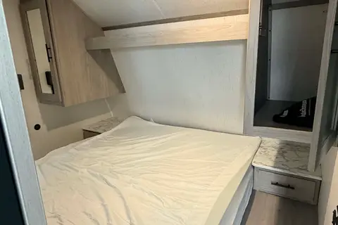 RS Récréatif Loc - L’oasis mobile | 8 voyageurs | Clef en main | Livraison Disponible