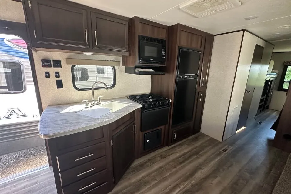 2019 Jayco Jay Flight 32BHDS Travel Trailer