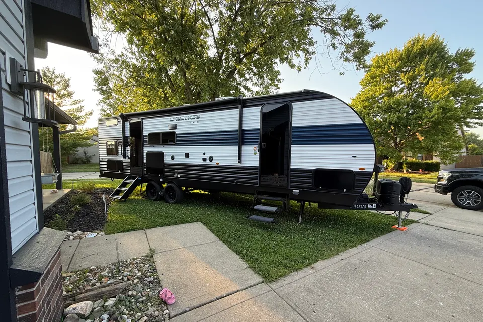 Brandon's Forest River Cherokee 264DBH Travel Trailer