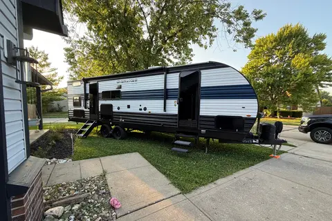 Brandon's Forest River Cherokee 264DBH Travel Trailer