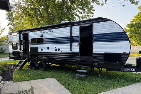 Brandon's Forest River Cherokee 264DBH Travel Trailer