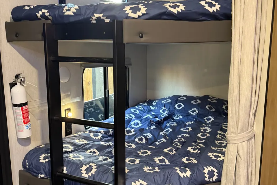 Brandon's Forest River Cherokee 264DBH Travel Trailer