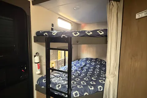Brandon's Forest River Cherokee 264DBH Travel Trailer