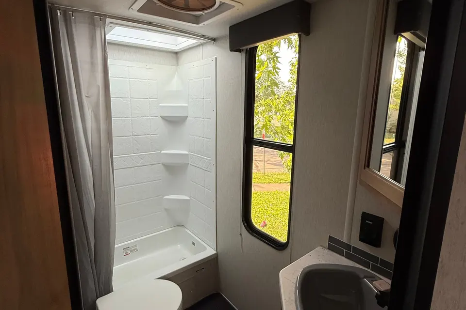 Brandon's Forest River Cherokee 264DBH Travel Trailer